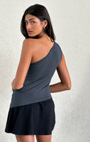 Idra Asymmetric Top